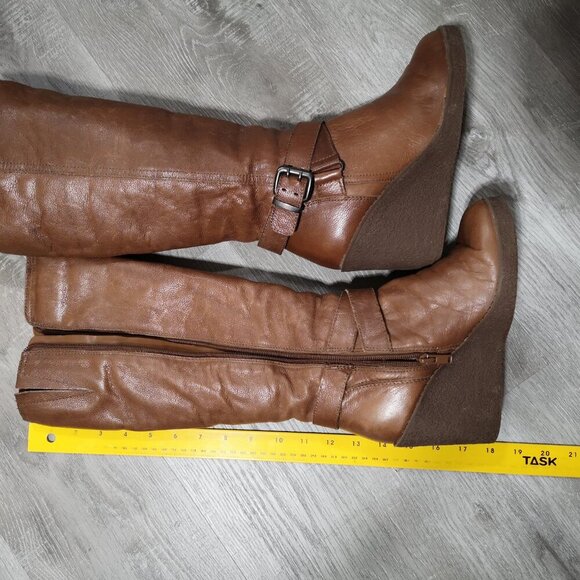 Aldo Ladies Size 7 Brown Knee High Side Zip Lined Faux Leather Wedge Heel Boots - Picture 11 of 13